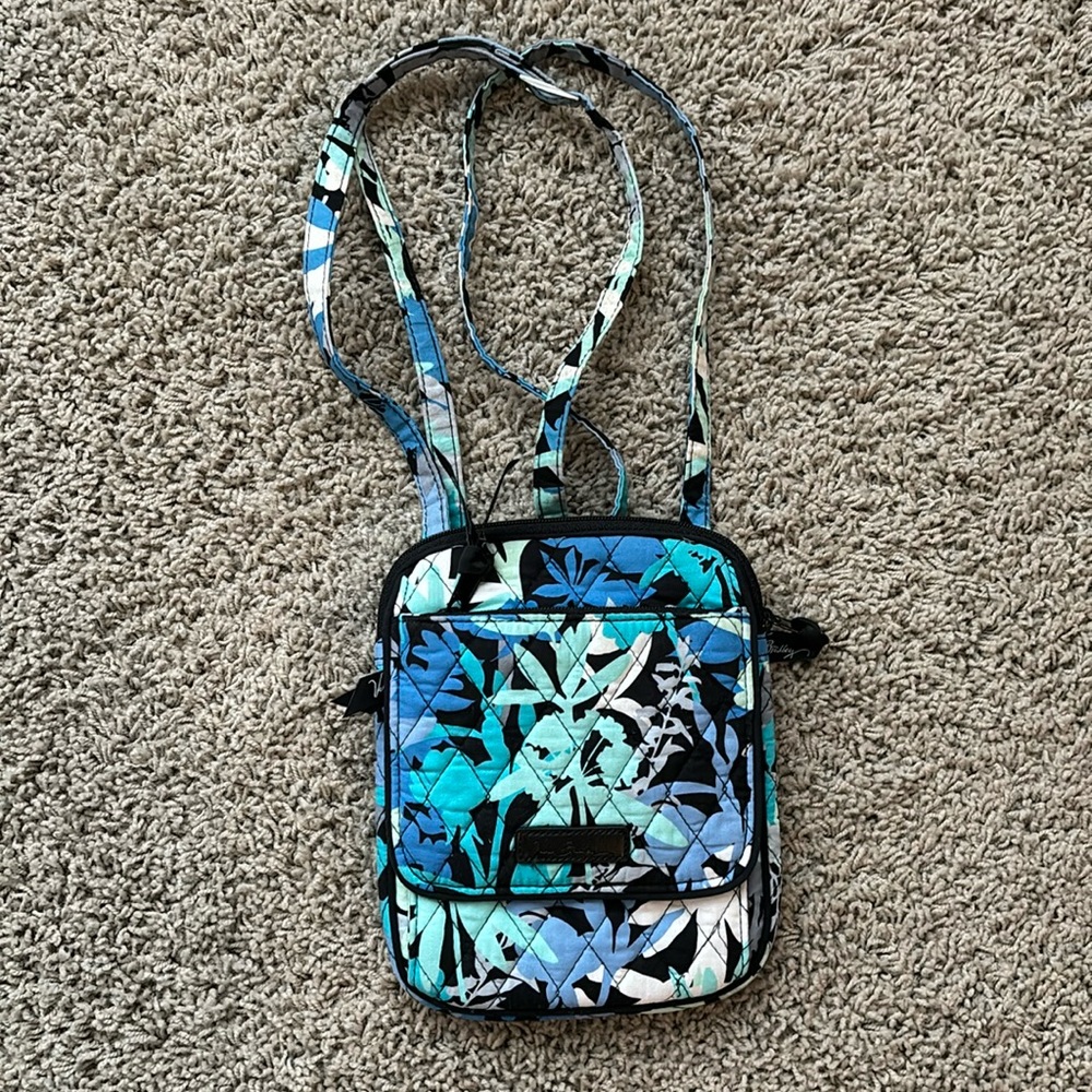 Vera Bradley Camo Floral Mini Hipster Crossbody Blue White Black